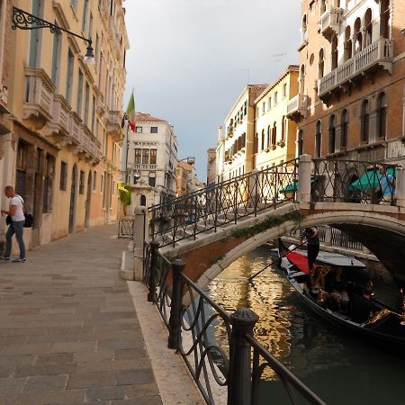 Ca Della Musica Venezia Santa Croce Apartamento Exterior foto